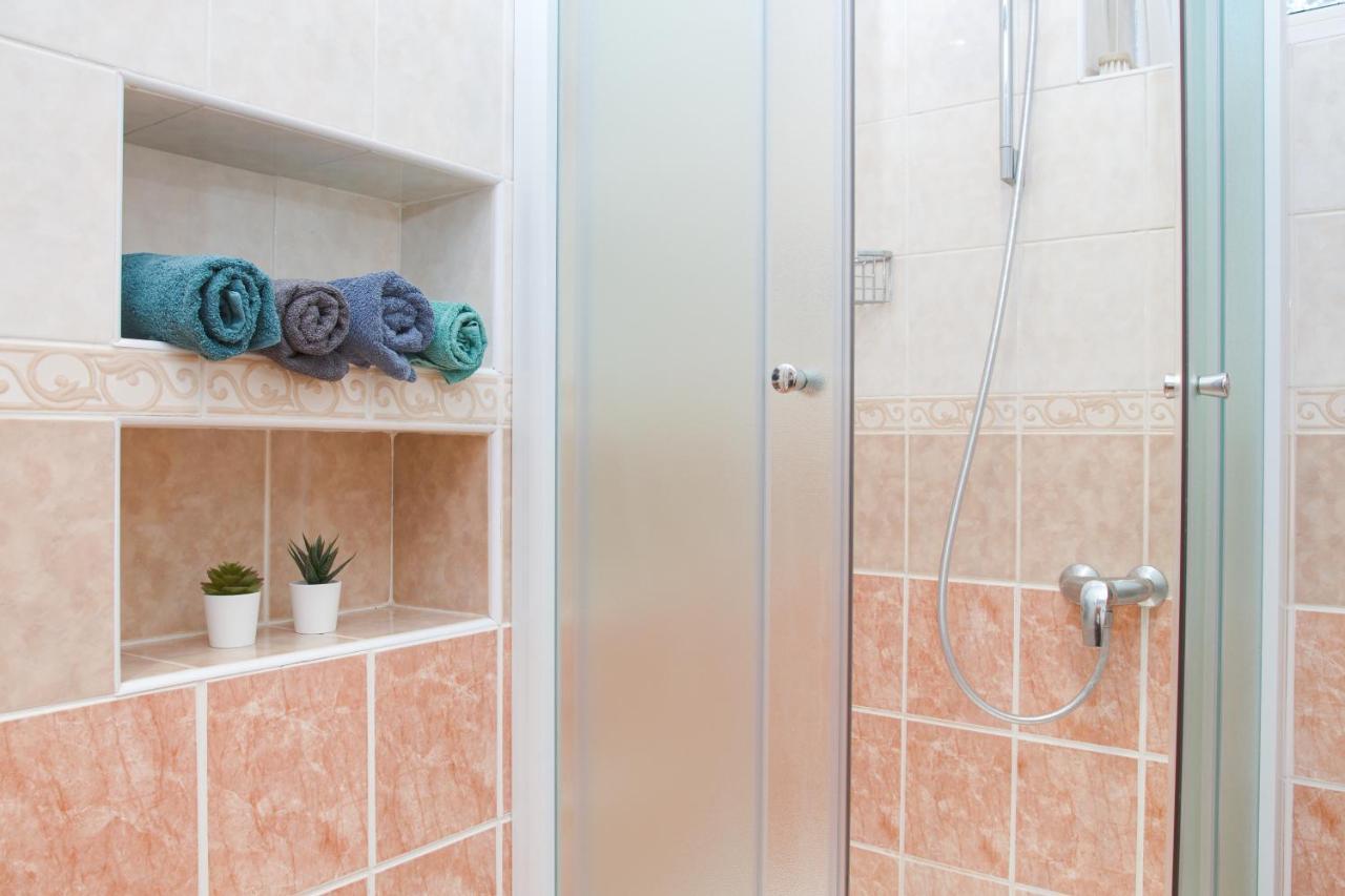 Apartman Pod Cernou Horou Svoboda nad Úpou Eksteriør billede